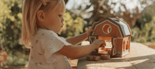 Dit is waarom ouders steeds vaker kiezen voor houten speelgoed - Babywinkel