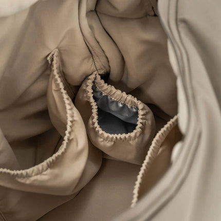 Done by Deer Bolso para pañales Taupe XL