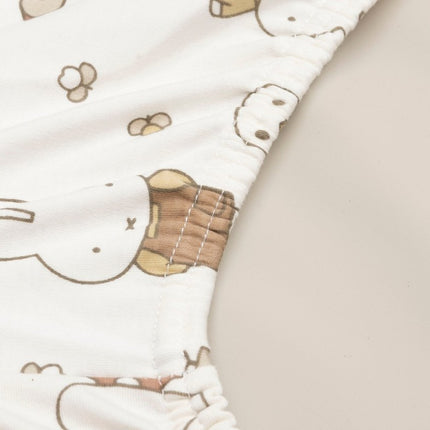Aankleedkussenhoes - Nijntje Family Farm koop je bij Babywinkel