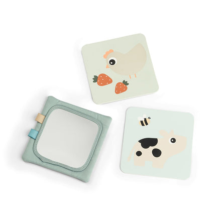 Baby contrast card holder Tiny farm Green koop je bij Babywinkel
