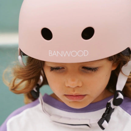 Banwood Eco Kinderhelm Faded Pink koop je bij Babywinkel