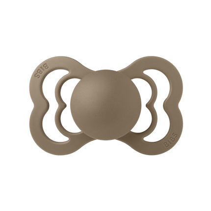 BIBS Speen Maat 1 Latex Supreme Dark Oak - BIBS - Babywinkel - 5713795212873