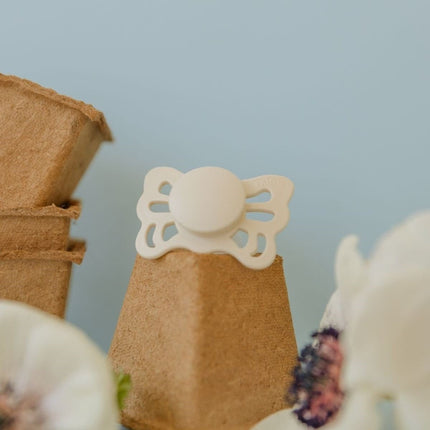 Frigg Speen Maat 1 Butterfly Cream/Blush Silicone 2 - Pack - Frigg - Babywinkel - 5715239022253