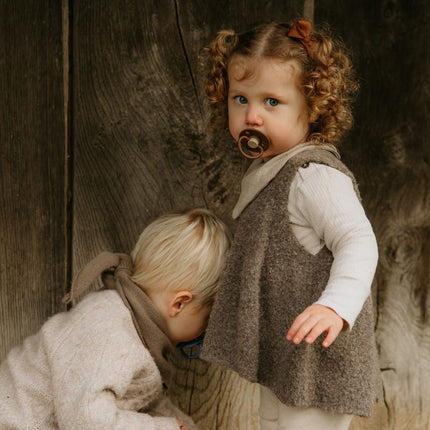 Frigg Speen Maat 2 Little Viking Cocoa Bjorn Silicone - Frigg - Babywinkel - 5715239025513