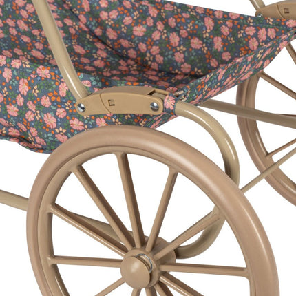 Konges Slojd Poppenwagen Kyoto koop je bij Babywinkel