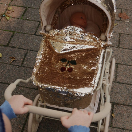Konges Slojd Poppenwagen Sparkly Pram Cherry - Babywinkel - 5715681128008