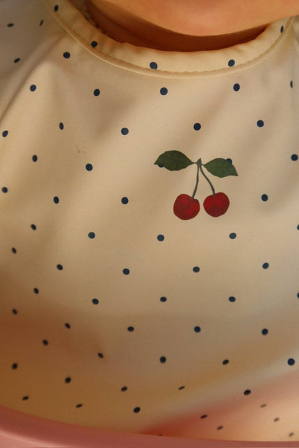 Konges Slojd Slabbetje Lange Mouwen Navy Dot Rain Washed 2St koop je bij Babywinkel