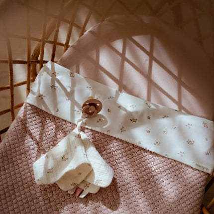 Ledikantdeken gebreid - Pure Blossom - Babywinkel - 8721122583906