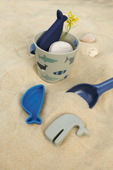 Liewood Strandtentje Gilma Shark Dove Blue koop je bij Babywinkel