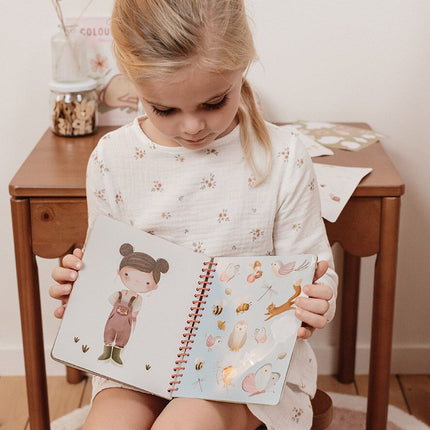 Little Dutch Magnetenboek Rosa Fairy Garden 24 Bladzijdes koop je bij Babywinkel