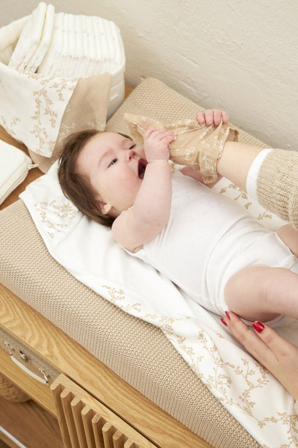 Meyco Badcape Baby 90X90cm Branches Sand koop je bij Babywinkel