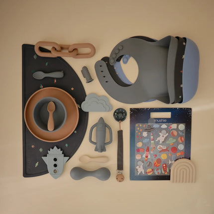 Mushie Placemat Planets koop je bij Babywinkel