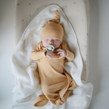 Mushie Slaapzak Baby Mustard Melange - Mushie - Babywinkel - 810052465098