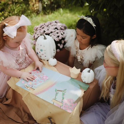 Mushie Stickerboek Fairies koop je bij Babywinkel