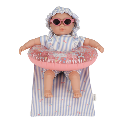 <tc>Little Dutch</tc> Mara, la chica del baño
