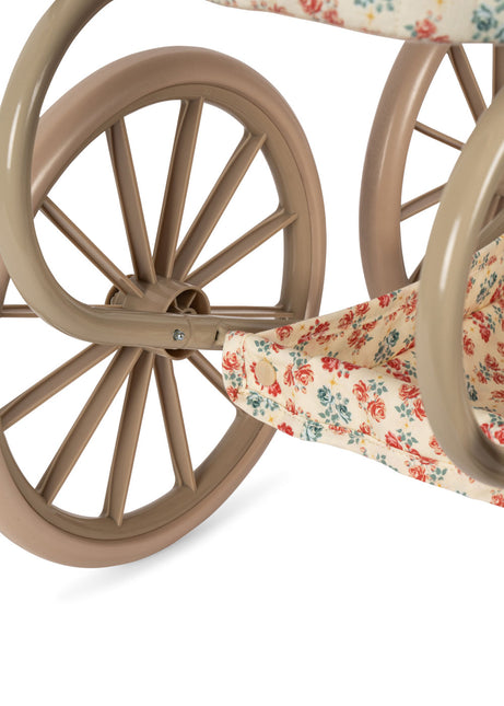 <tc>Konges Slojd</tc> Carro de la muñeca Lumina