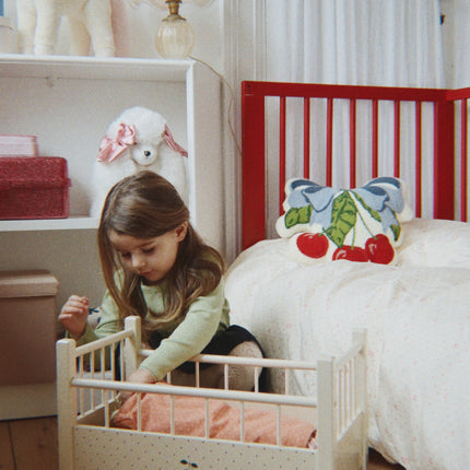 Cuna para muñecas Cherry de Konges Sløjd