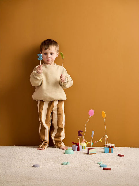 Verjaardagstafelversiering koop je bij Babywinkel