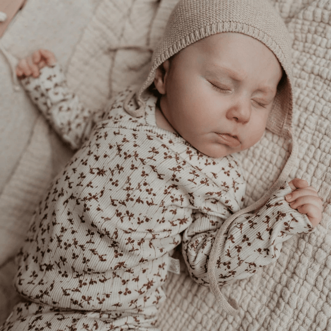 Yumi Baby Overslag Shirt Baby Brown Leafs koop je bij Babywinkel