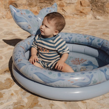 Zwempak korte mouwen Ocean Blue Stripes koop je bij Babywinkel