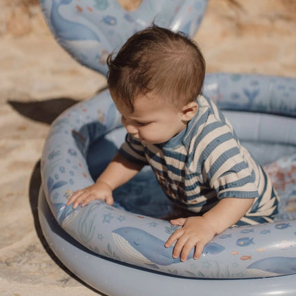Zwempak korte mouwen Ocean Blue Stripes koop je bij Babywinkel